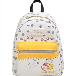New With Tags Disney Winnie The Pooh Loungefly backpack